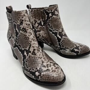 Blondo Elvina Brown Snakeskin Print Waterproof Ankle Booties Womens 9.5M